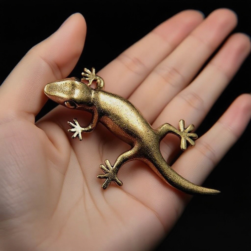 Tech For Office - Handgemaakte bronzen retro gekko hagedis kameleon